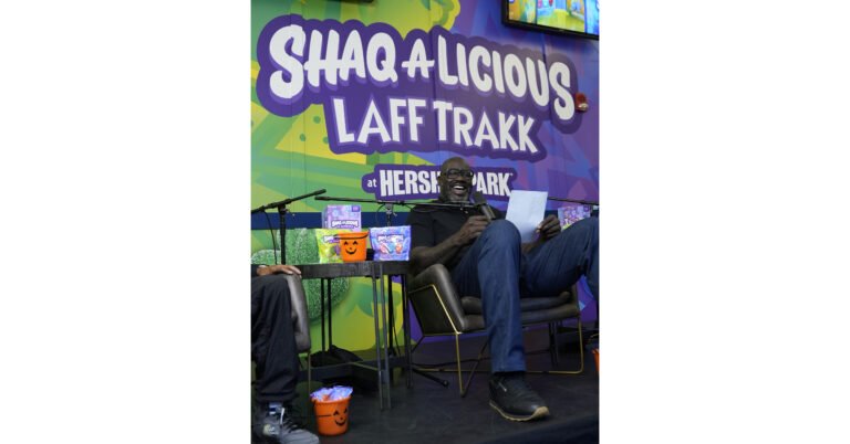 Shaquille_O_Neal_in_Hershey_October_6_2025__1.jpg