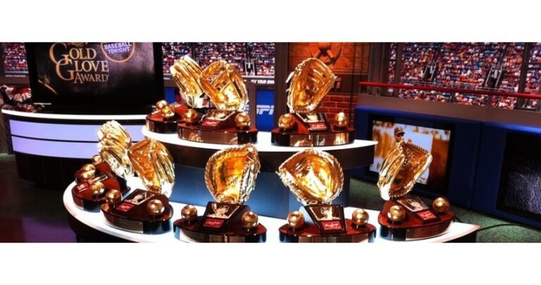 Rawlings_Gold_Glove_Awards_on_ESPN_set.jpg