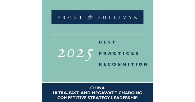 SINEXCEL_Receives_Frost___Sullivan_s_2025_China_Ultra_Fast_Megawatt_Charging.jpg
